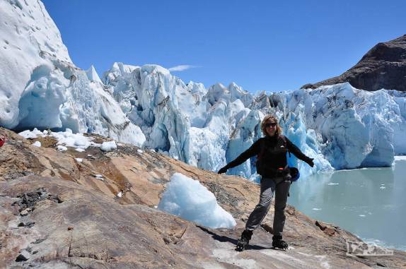 Passeio na geleira Viedma, no Parque Nacional Los Glaciares, região de El Chaltén, no sul da Argentina